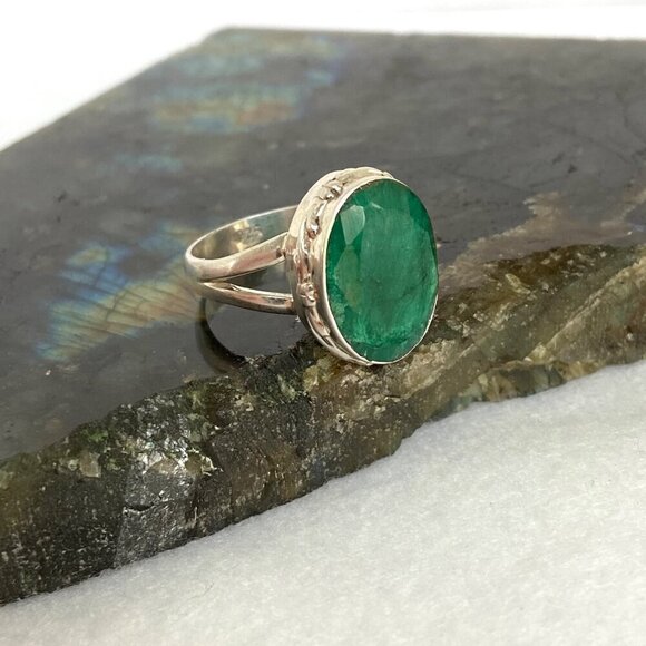 Sterling Silver 925 Oval Bezel Set Faceted Green Jadeite Split Shank Ring Sz 8.5 - Picture 6 of 16